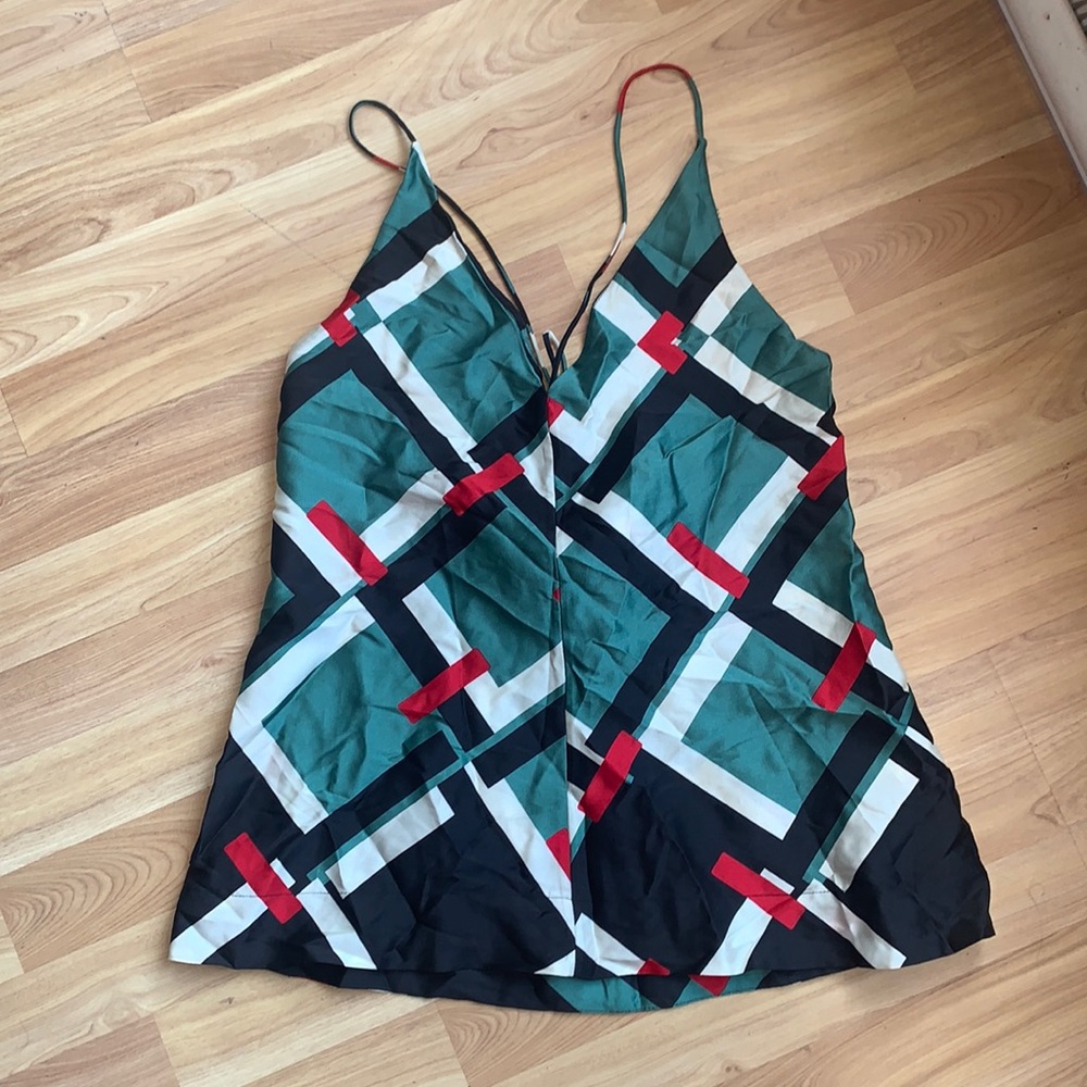 Zara | geometric print top size large - Picture 3 of 6